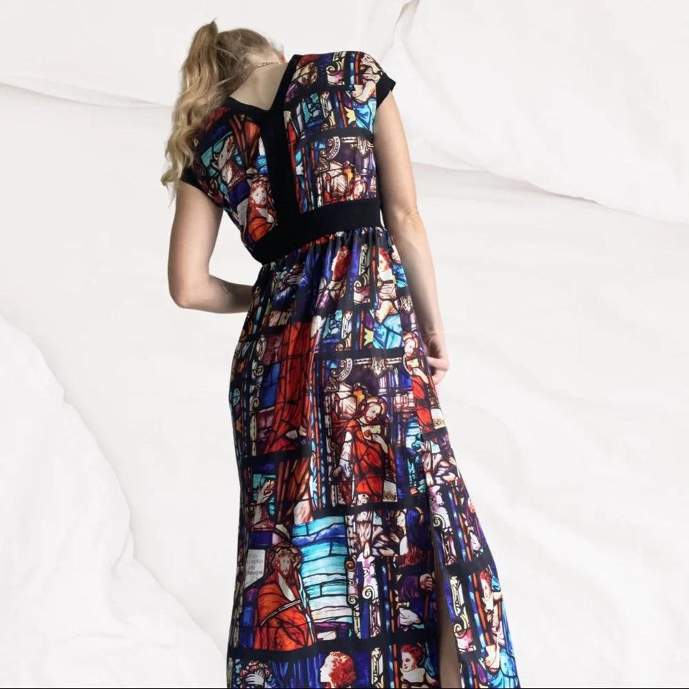 Divine PURUIDI Italian designer maxi dress with stained glass biblical print - Picture 4 of 10